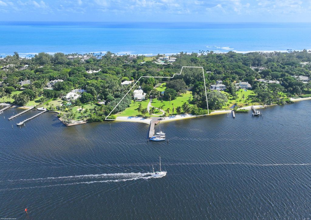 Photo of 216 S Beach Road, Hobe Sound, FL 33455 (MLS # R10935825)