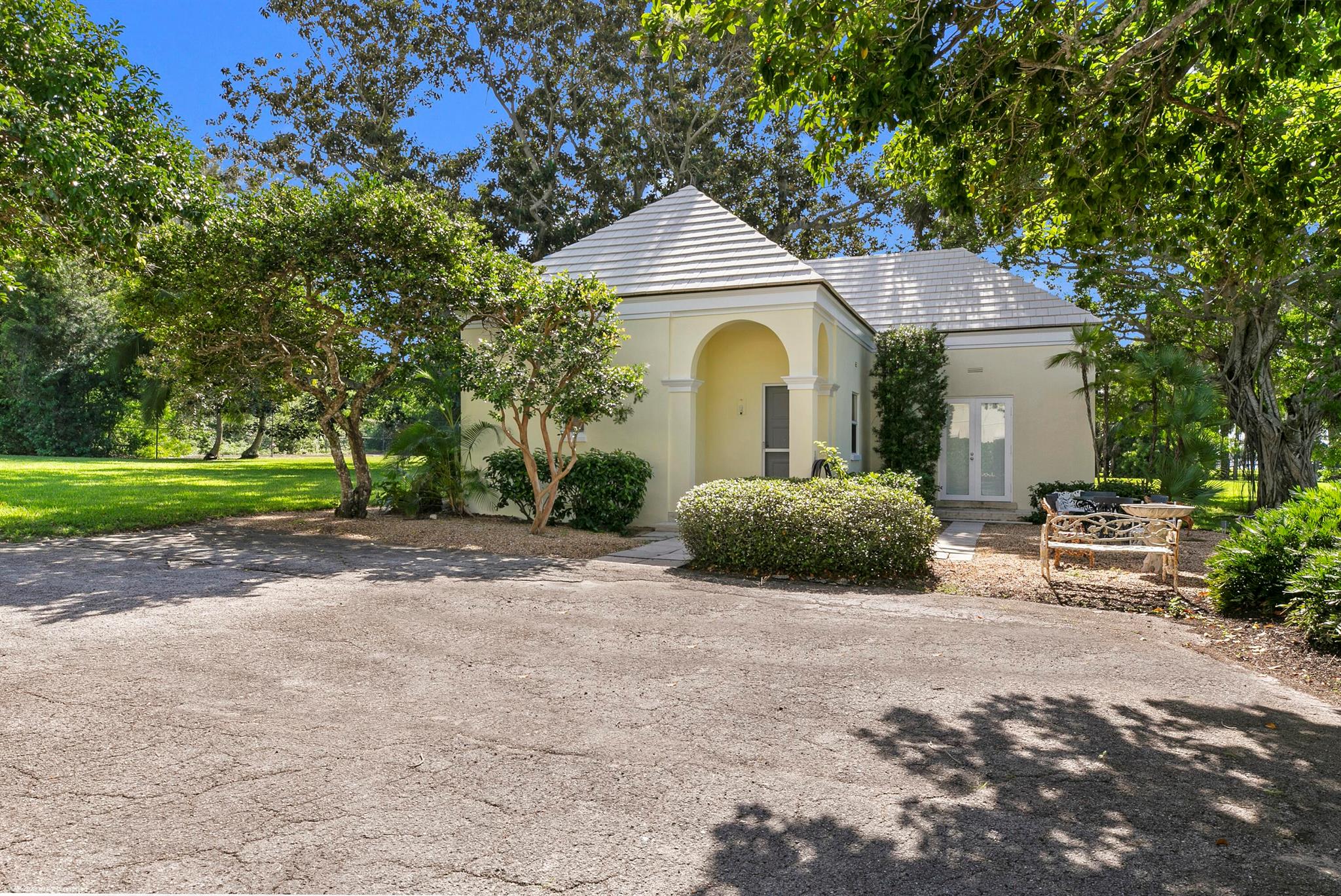 JUPITER ISLAND - Residential