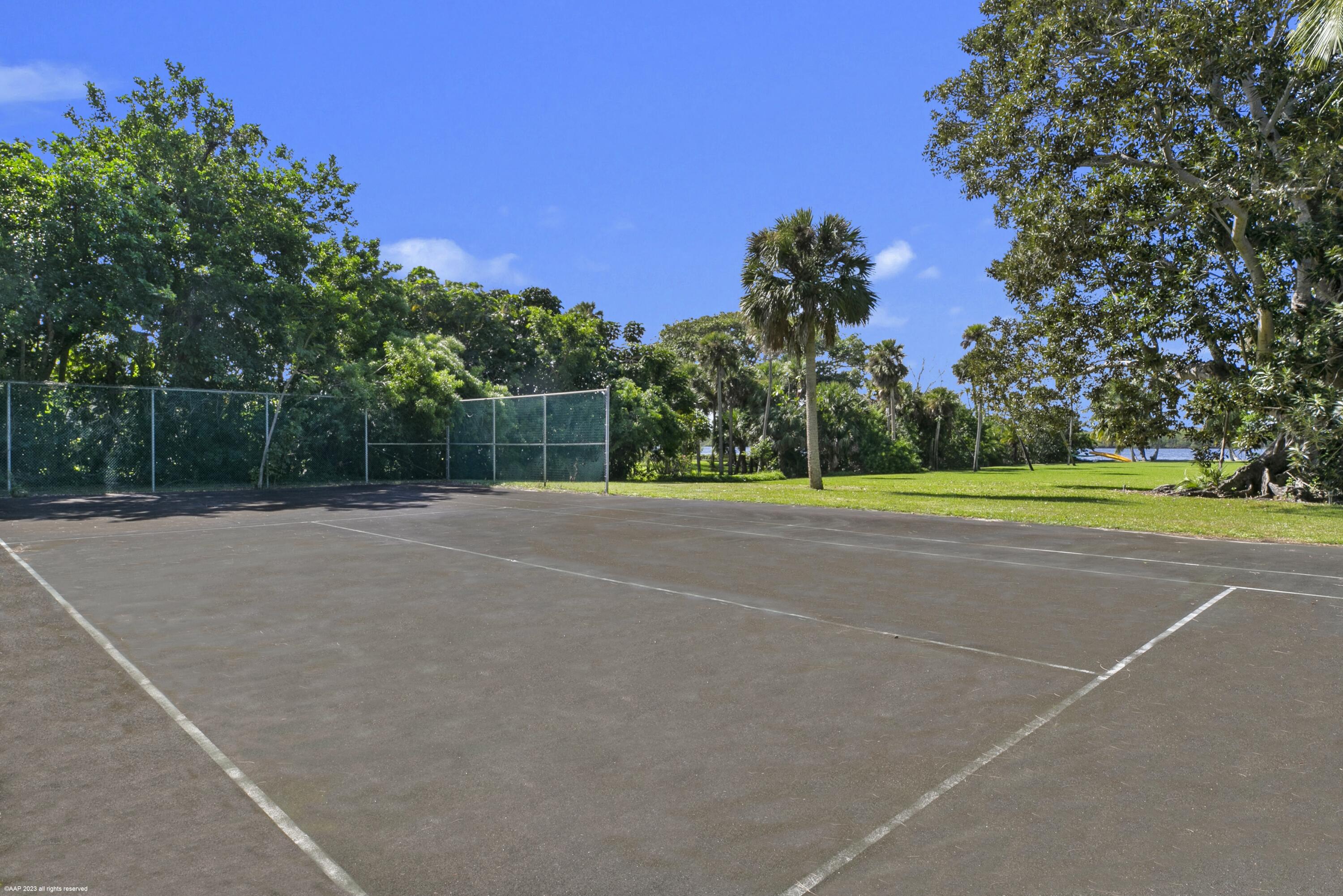 JUPITER ISLAND - Residential