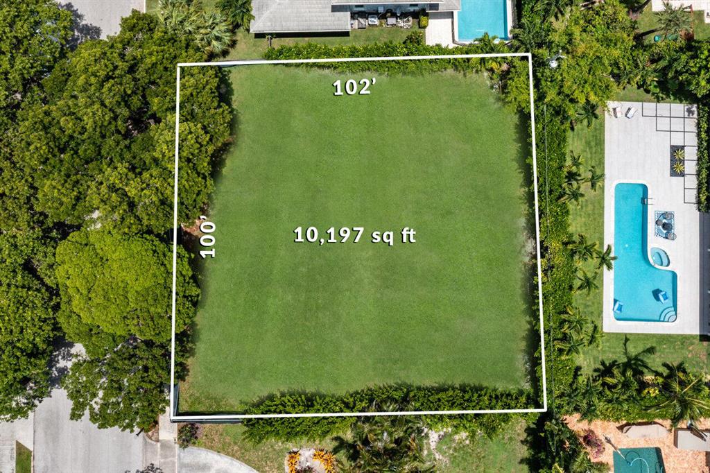 EDGEWATER - Residential