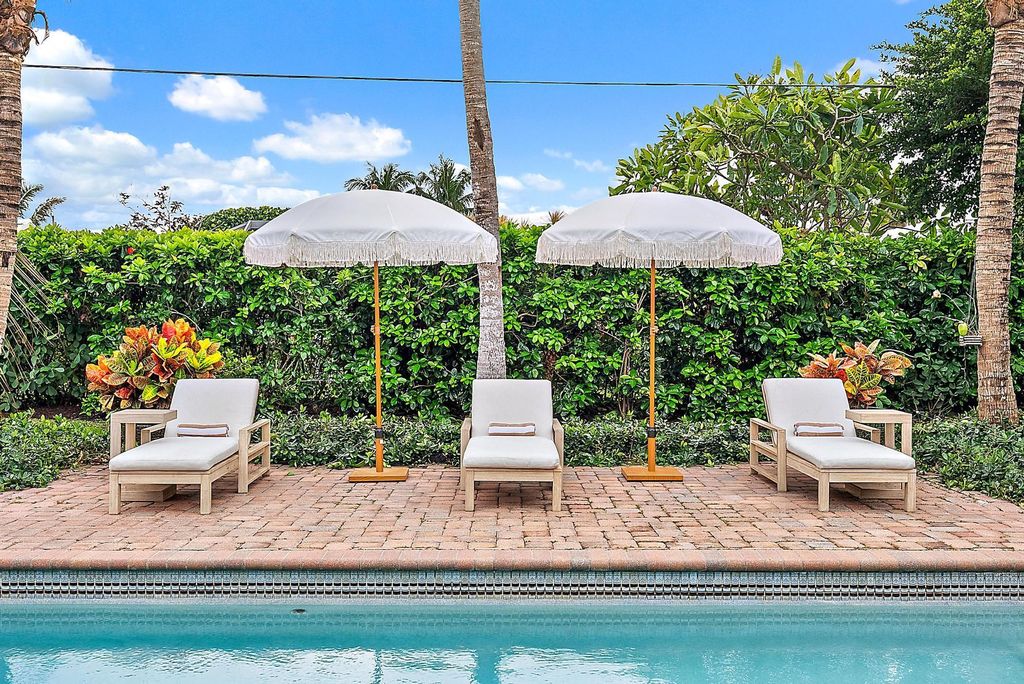 Photo of 1151 Emerald Lane, Singer Island, FL 33404 (MLS # R11124288)