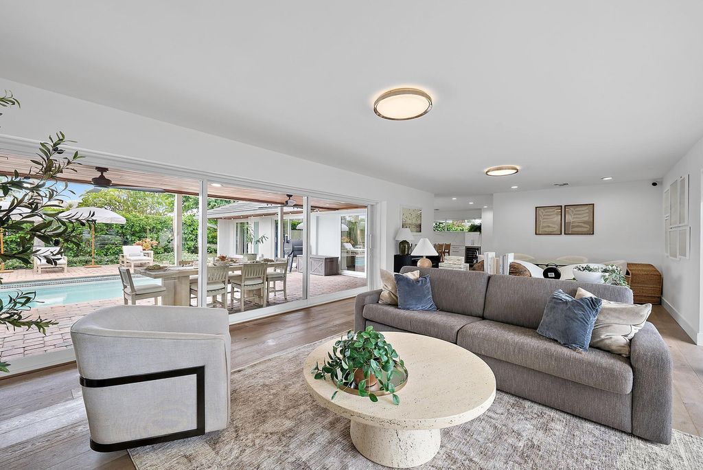 Photo of 1151 Emerald Lane, Singer Island, FL 33404 (MLS # R11124288)