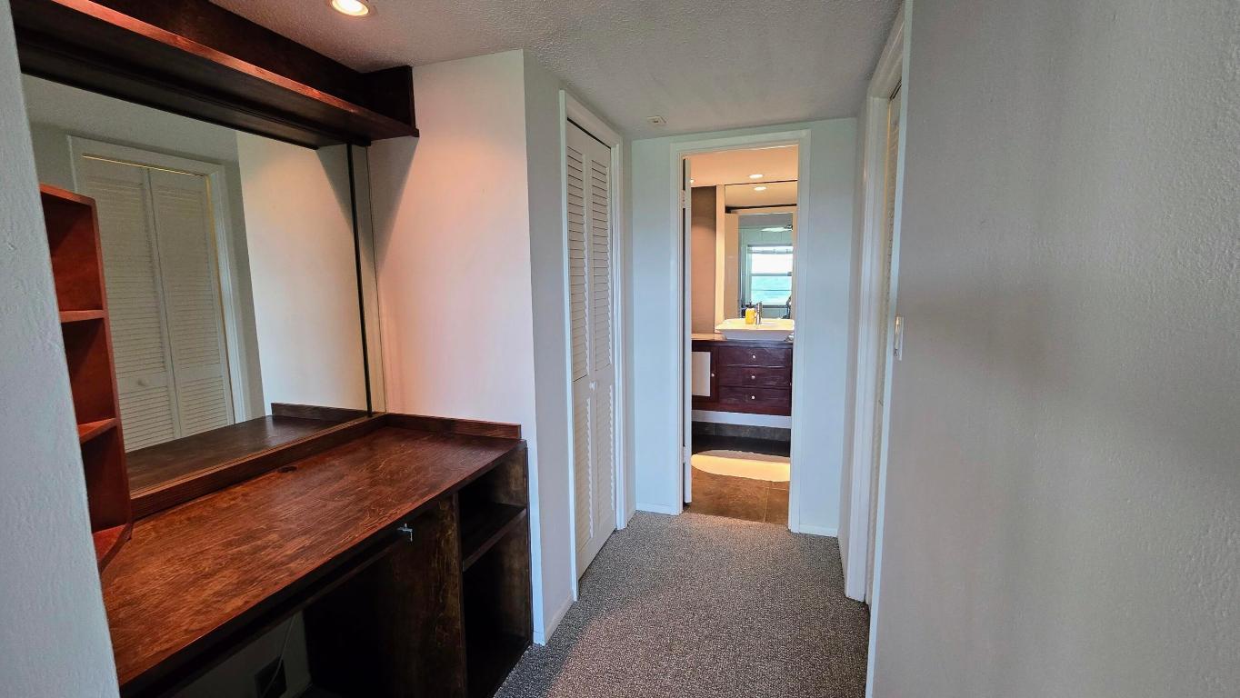 NO 5 PALM-AIRE COUNTRY CLUB - Residential