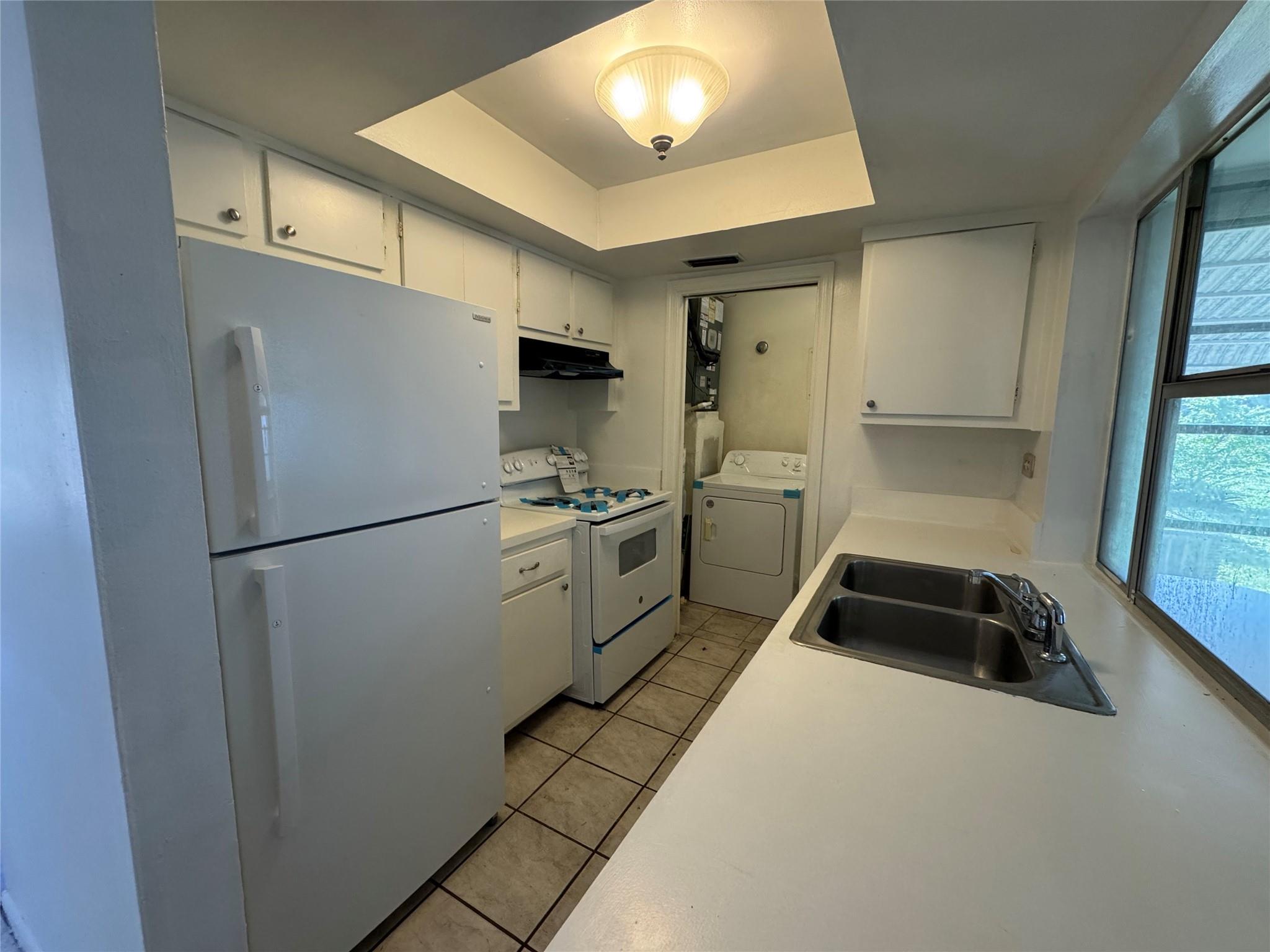 Mainlands Of Tamarac Lake - Residential