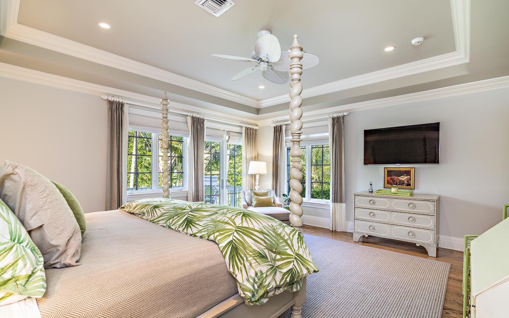 EL ENCANTO - Residential