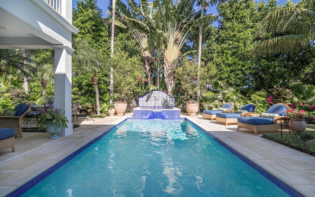 EL ENCANTO - Residential