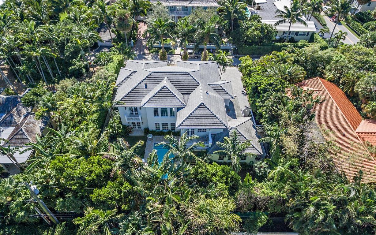 EL ENCANTO - Residential