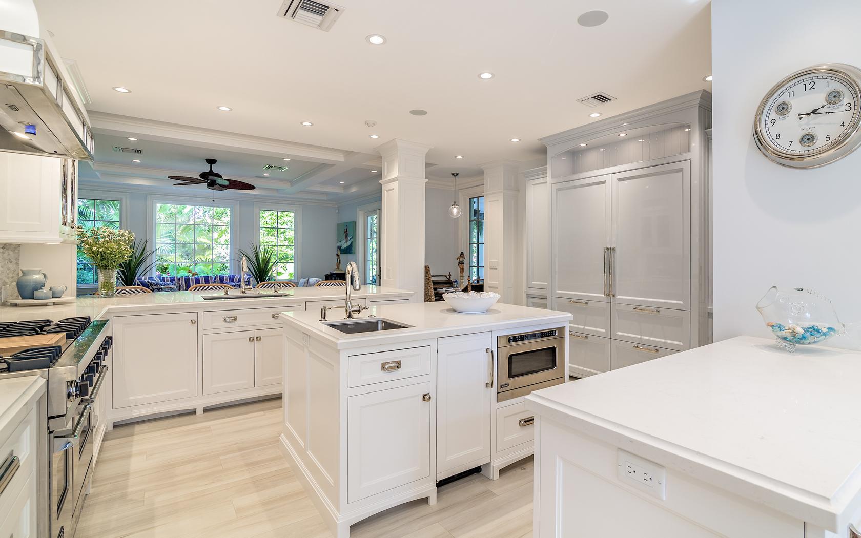 EL ENCANTO - Residential