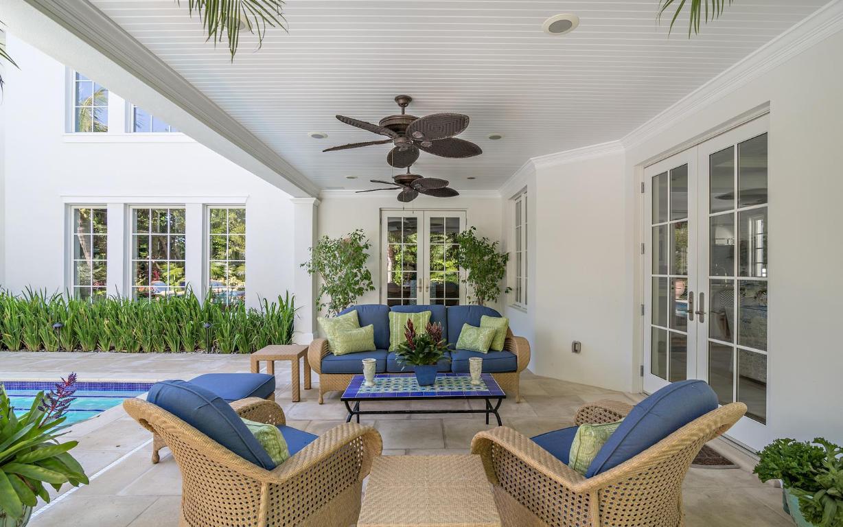 EL ENCANTO - Residential