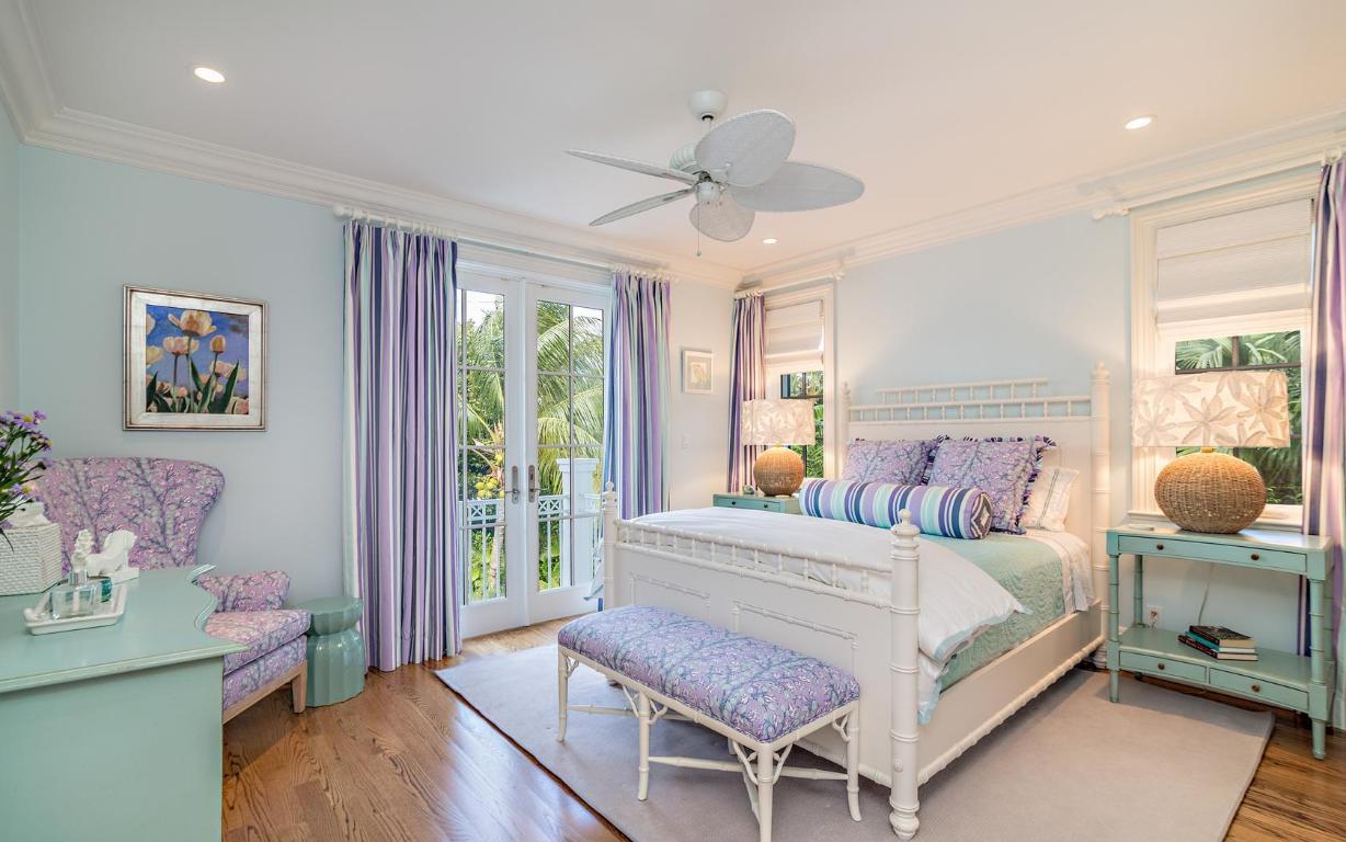 EL ENCANTO - Residential