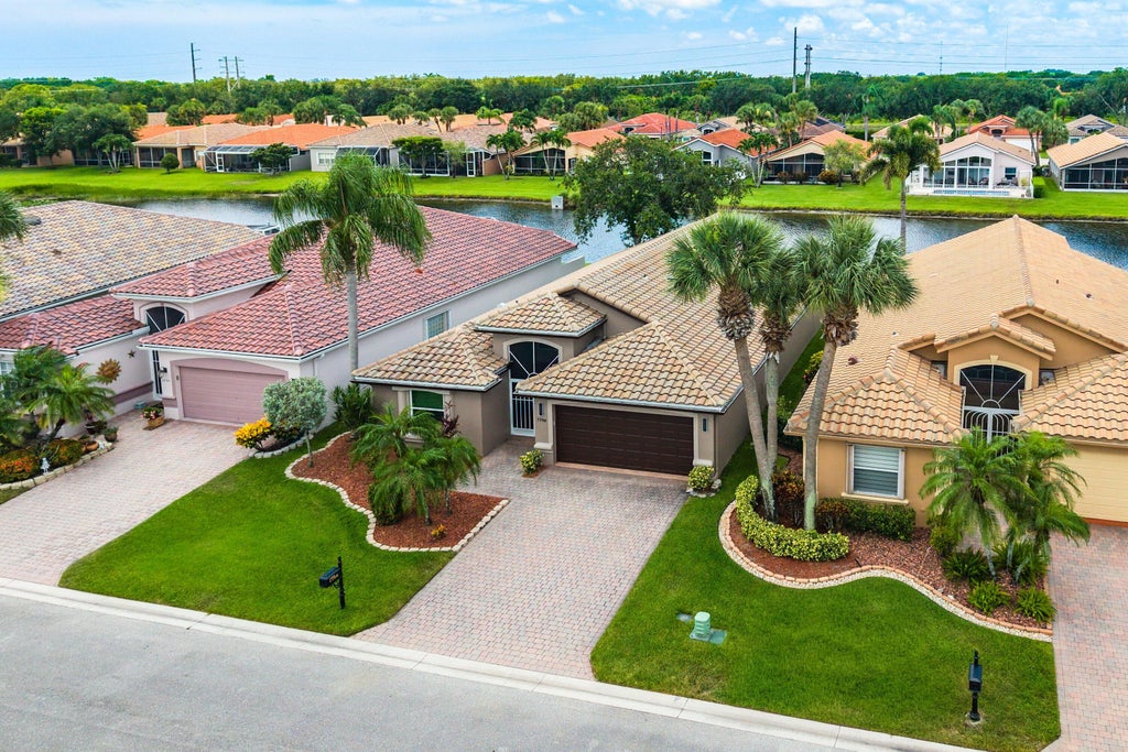 Photo of 7756 Campania Drive, Boynton Beach, FL 33472 (MLS # B26057639)