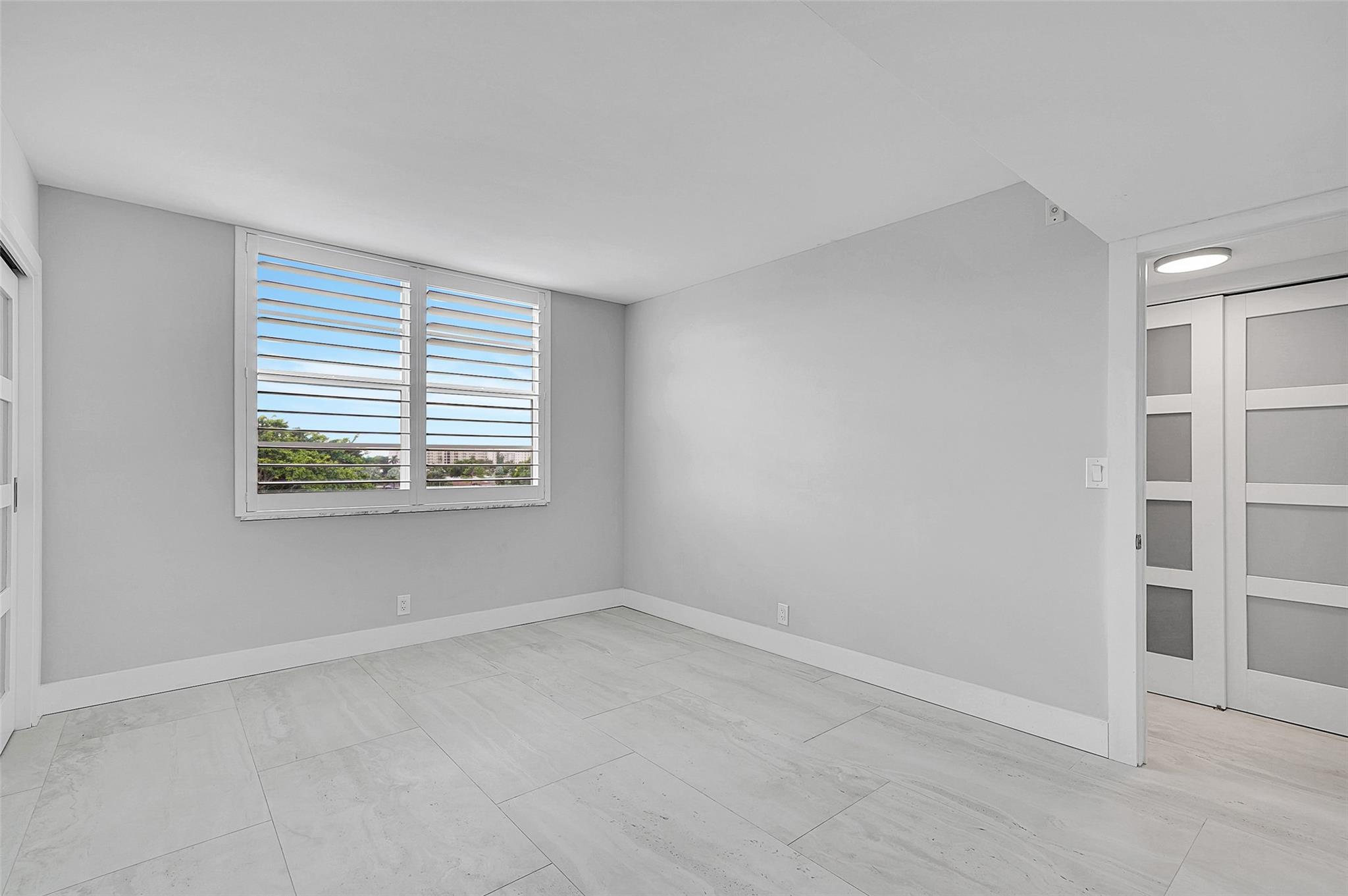 Palm-Aire Country Club - Residential