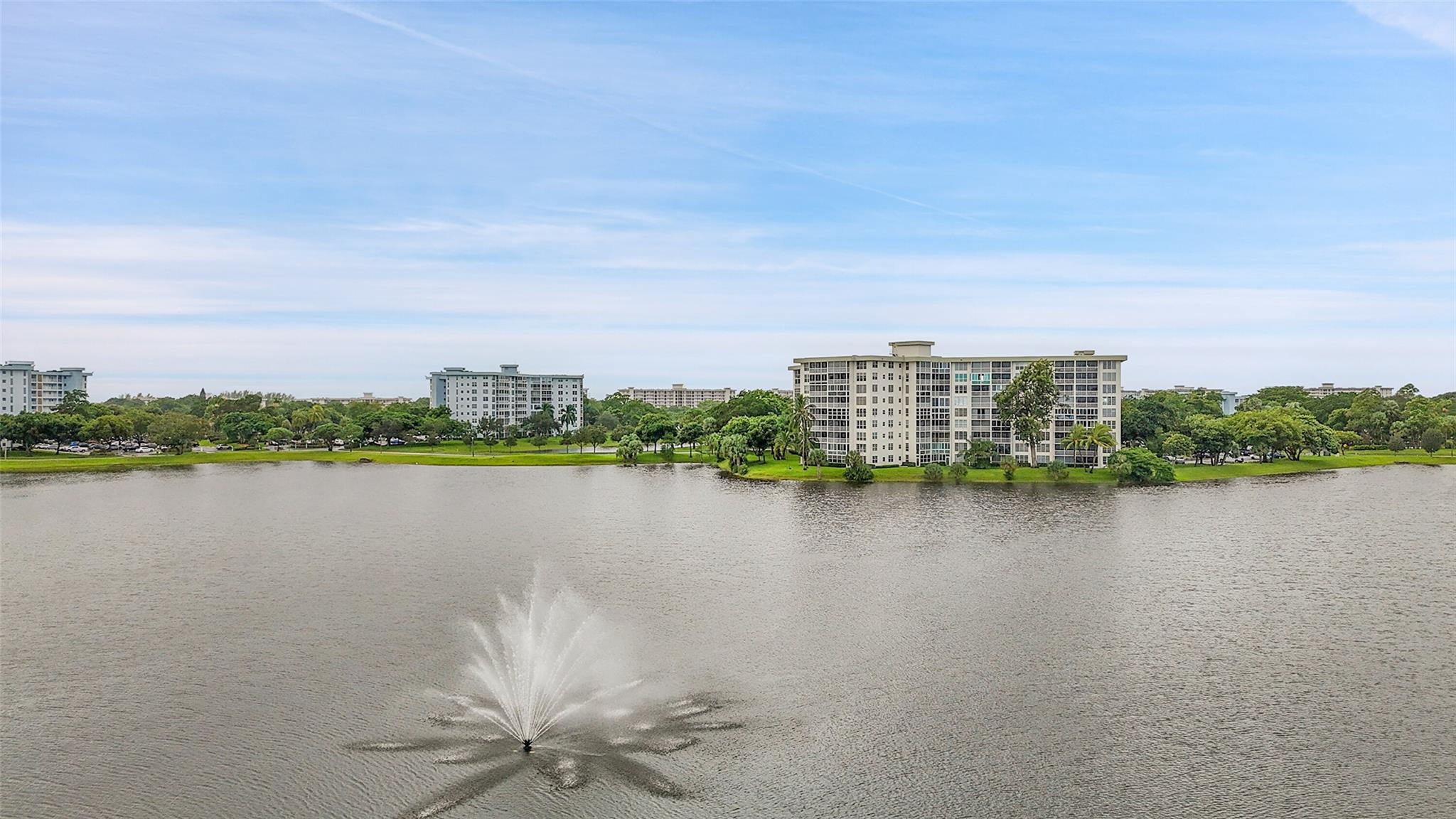 Palm-Aire Country Club - Residential