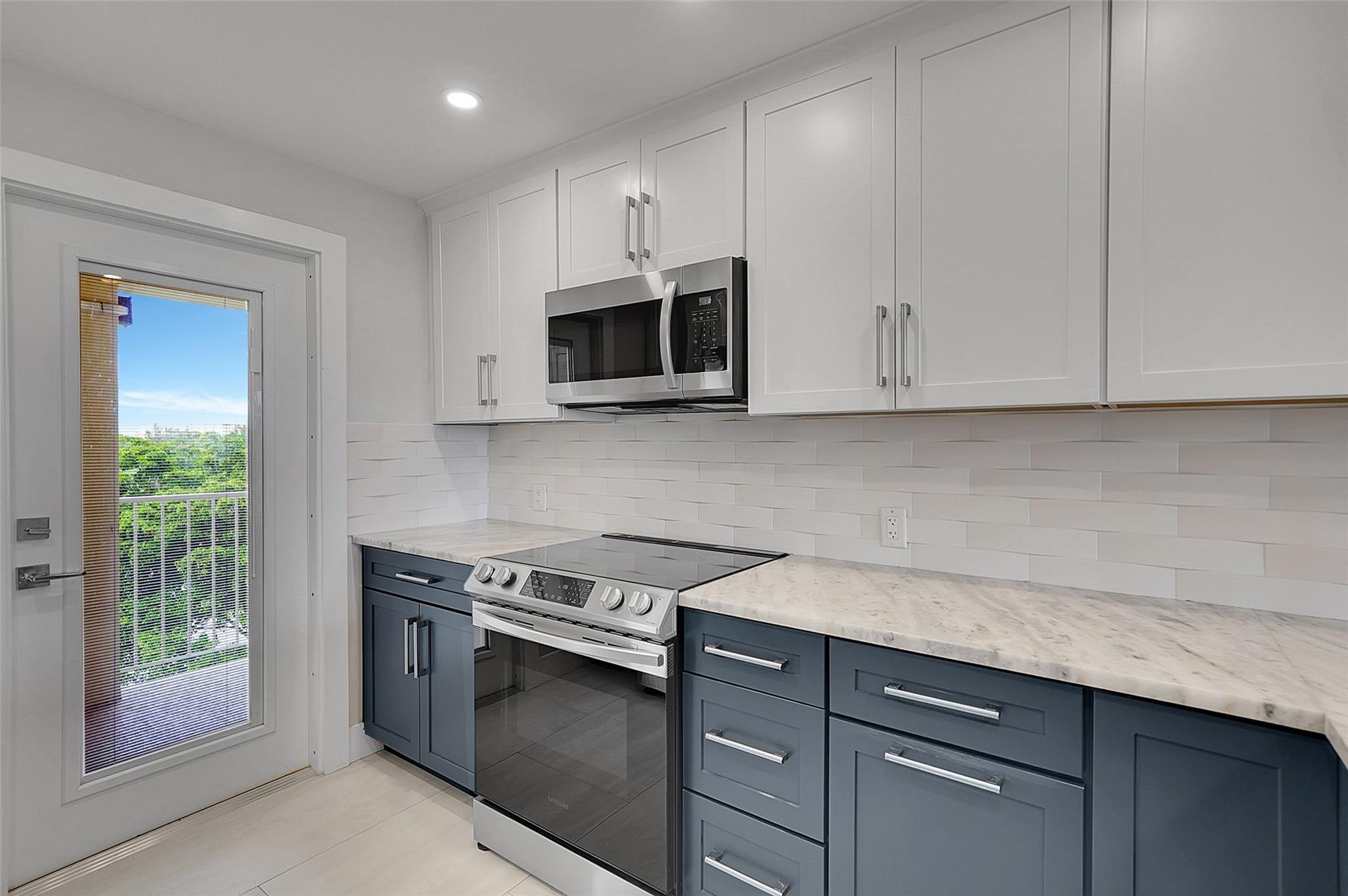 Palm-Aire Country Club - Residential