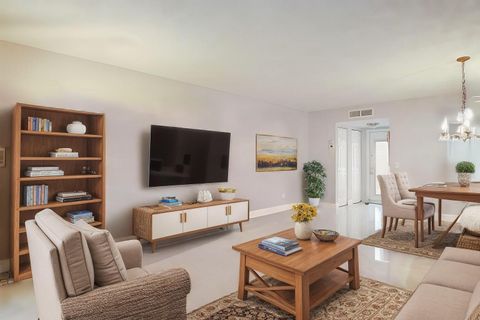15 Willowbrook Ln 101 Delray Beach FL 33446