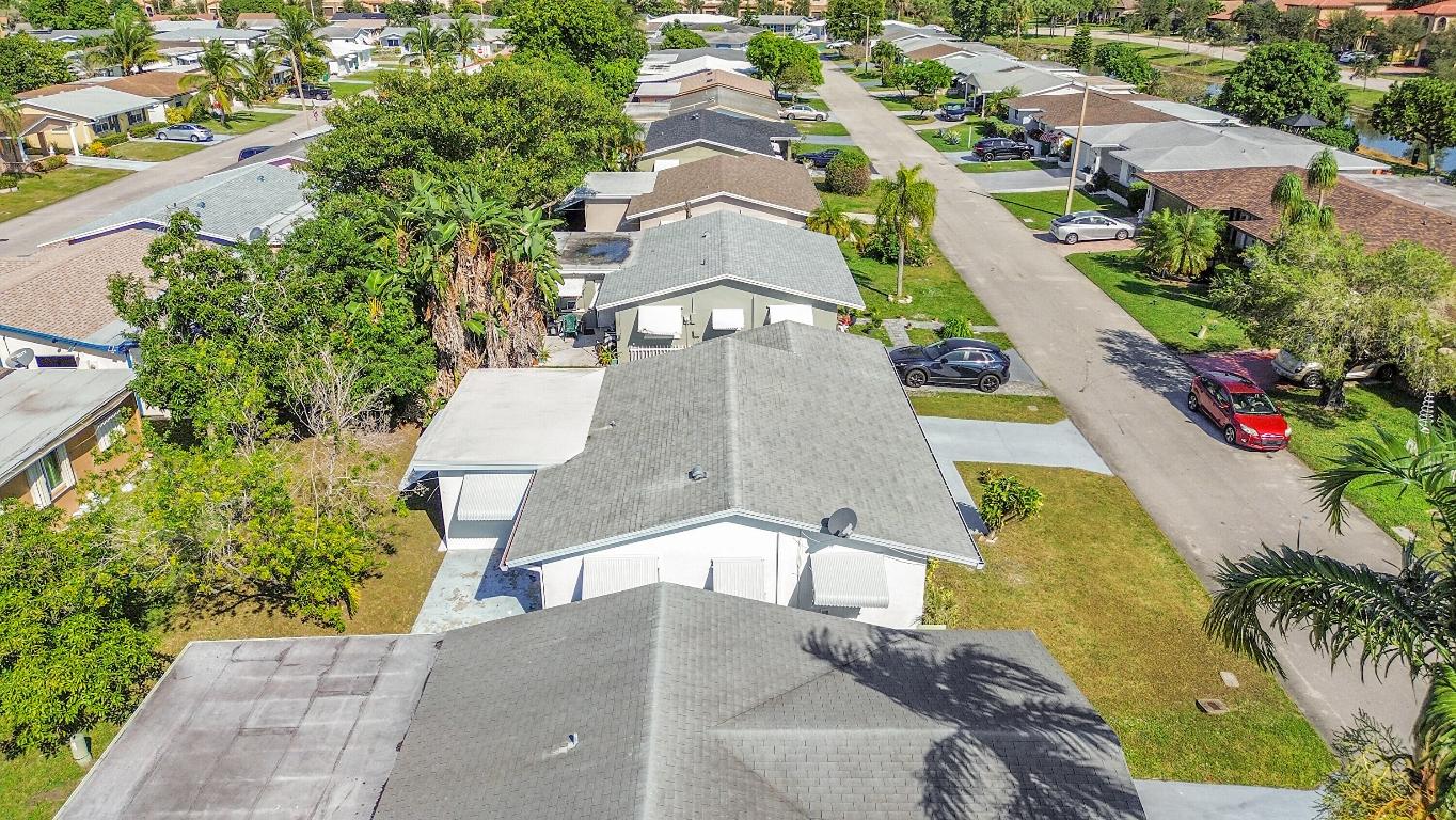 MAINLANDS OF TAMARAC LAKES - Residential