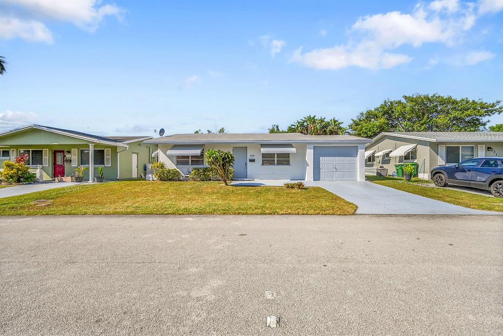 Photo of 5309 NW 49th Avenue, Tamarac, FL 33319 (MLS # R11145766)