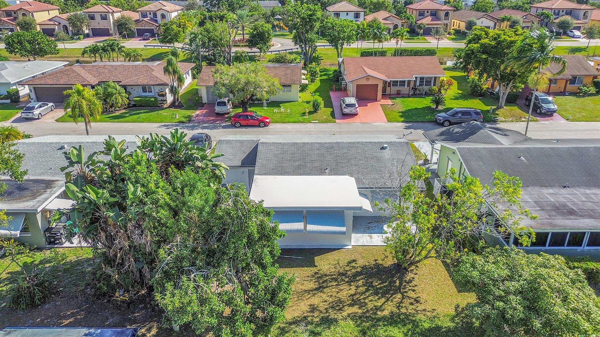 MAINLANDS OF TAMARAC LAKE - Residential