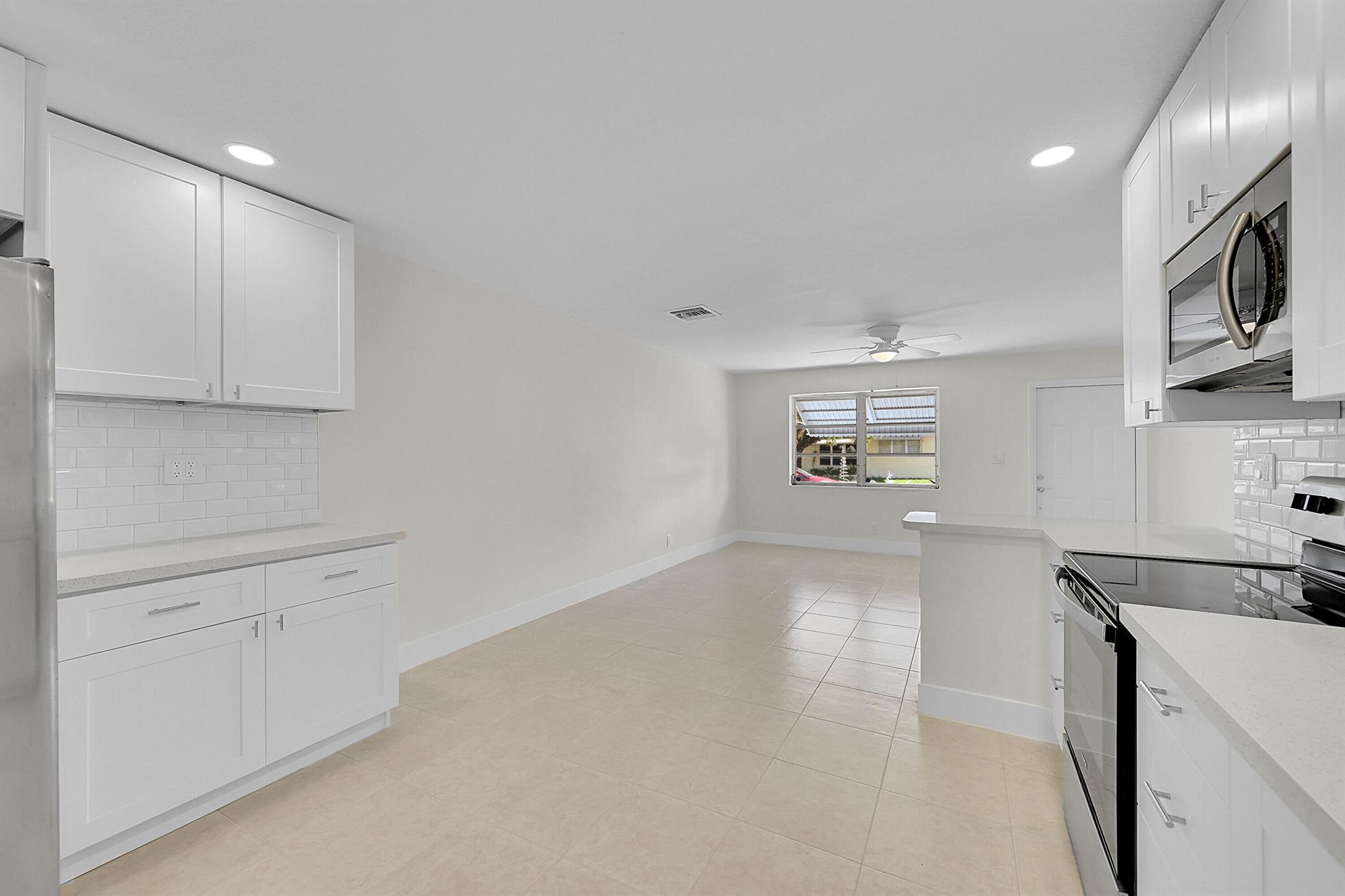 MAINLANDS OF TAMARAC LAKE - Residential