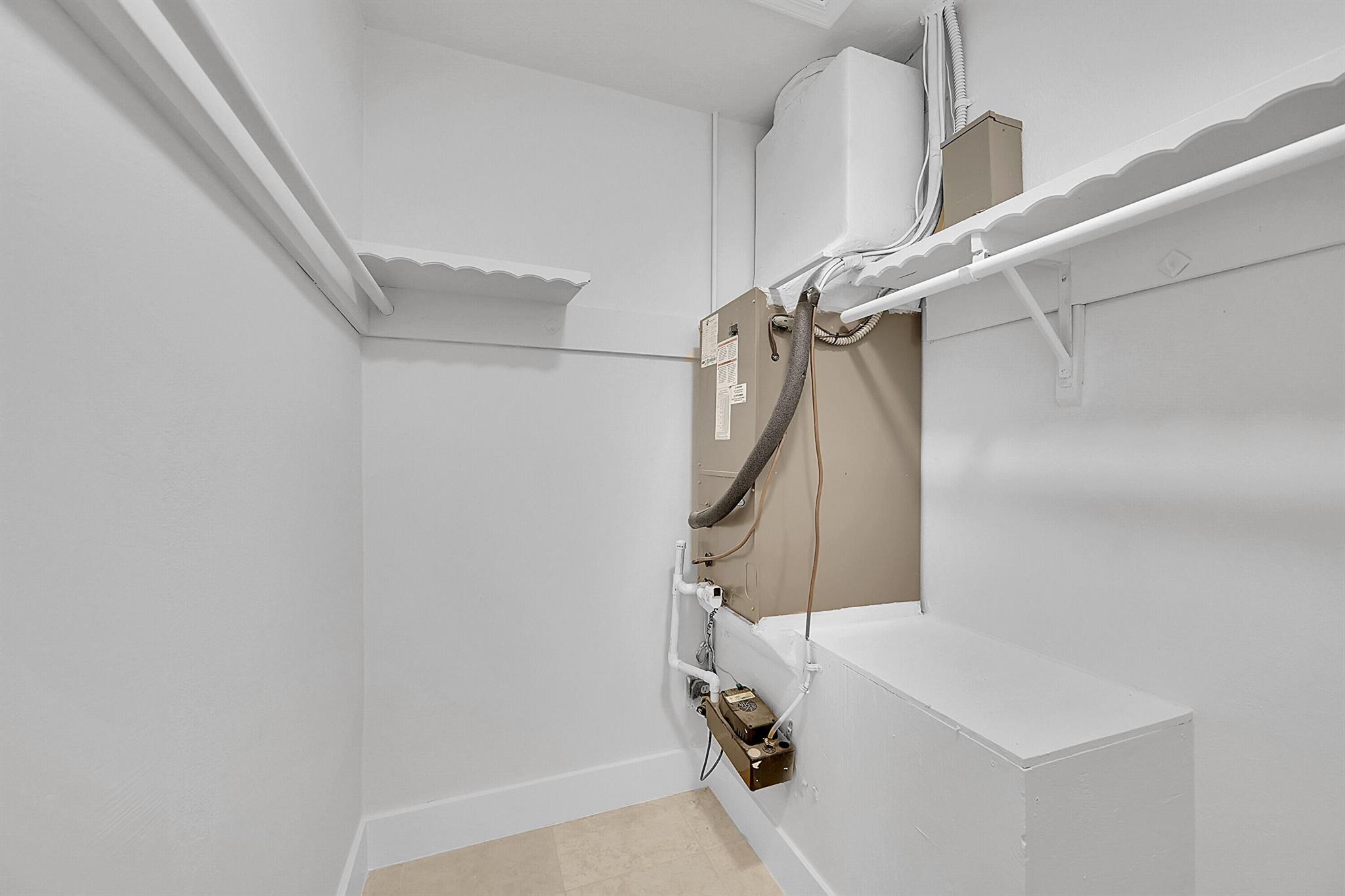 MAINLANDS OF TAMARAC LAKE - Residential