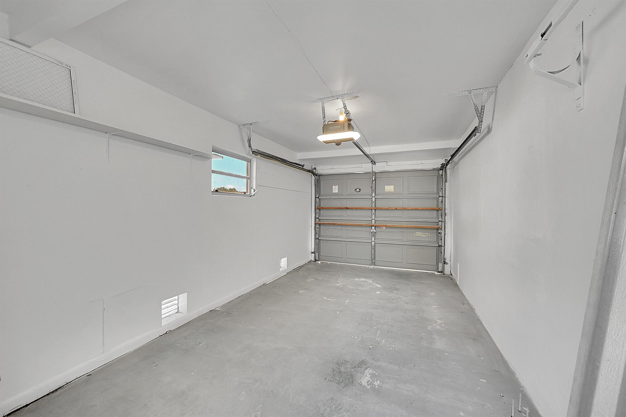 MAINLANDS OF TAMARAC LAKE - Residential