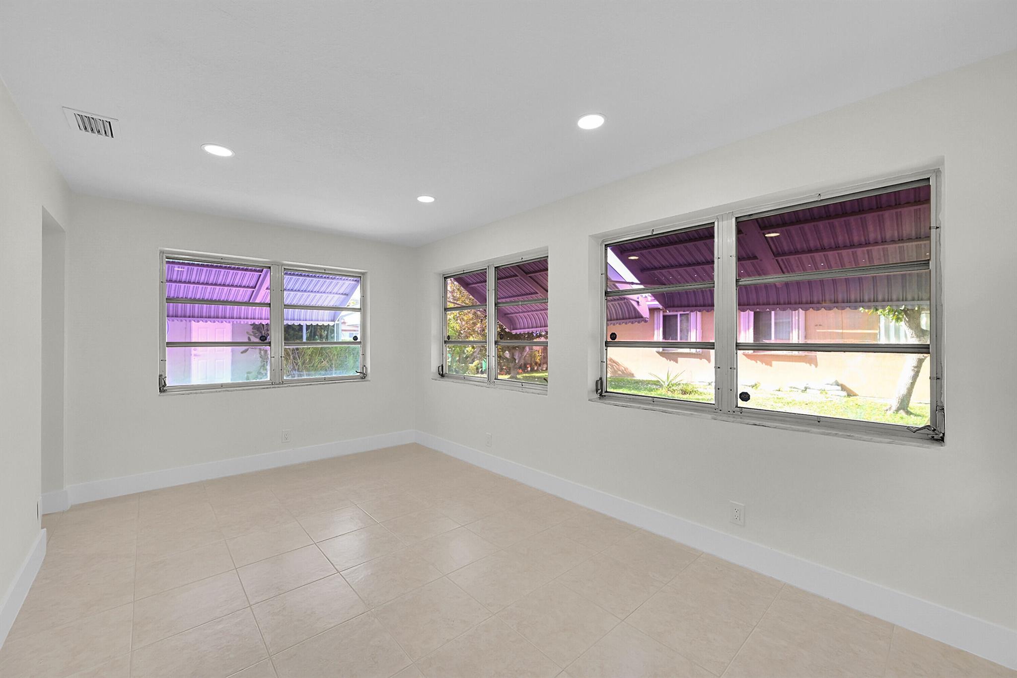 MAINLANDS OF TAMARAC LAKE - Residential