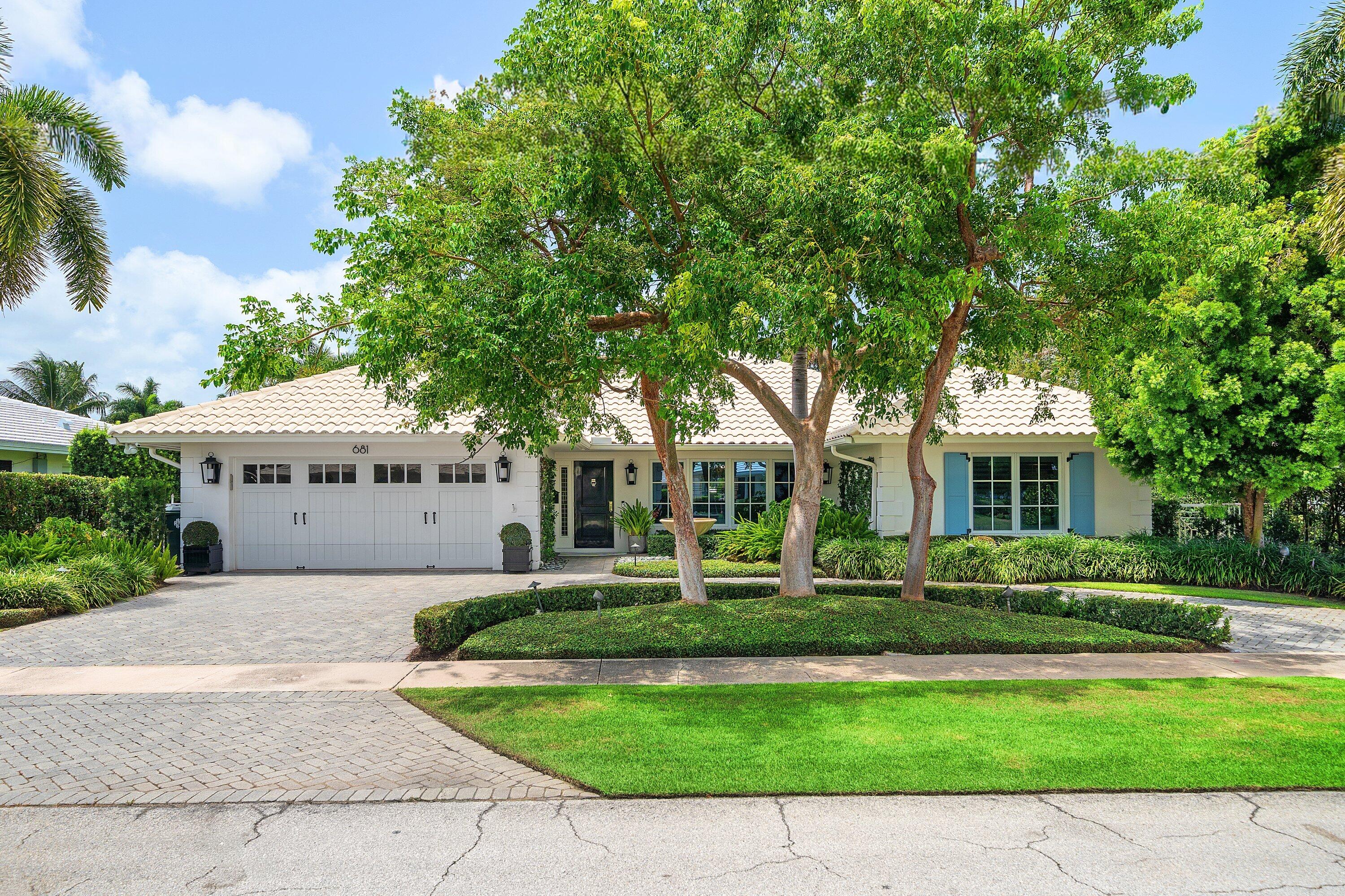 681 SW Elm Tree Lane