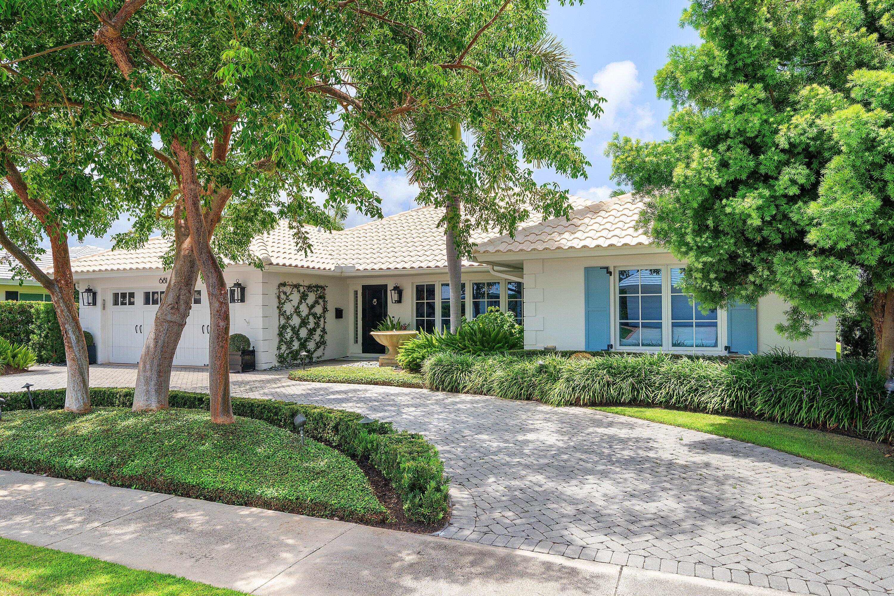 681 SW Elm Tree Lane