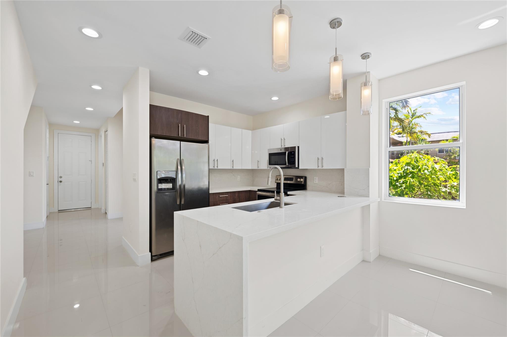 1434 SW 4th Ave 1434