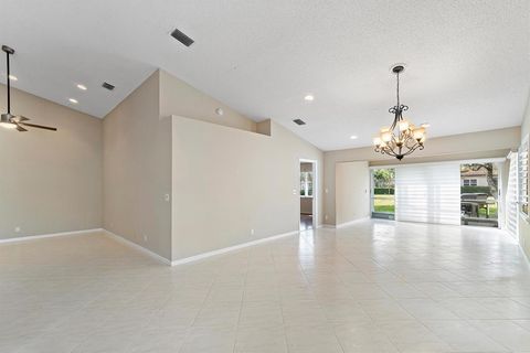 7742 Coral Lake Dr 1 Delray Beach FL 33446