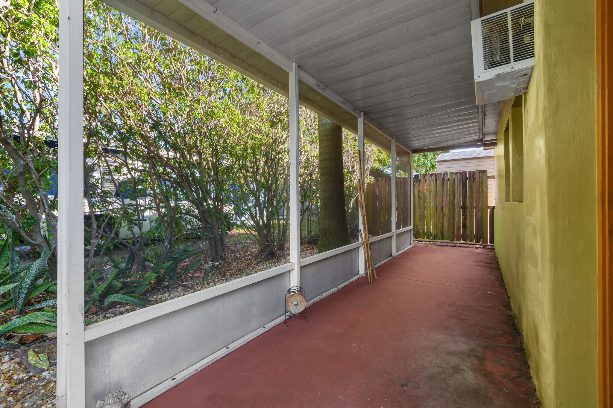 POMPANO BEACH GOLFVIEW - Residential