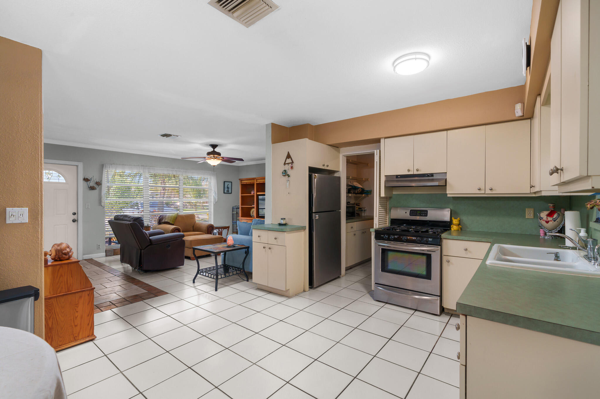 POMPANO BEACH GOLFVIEW - Residential