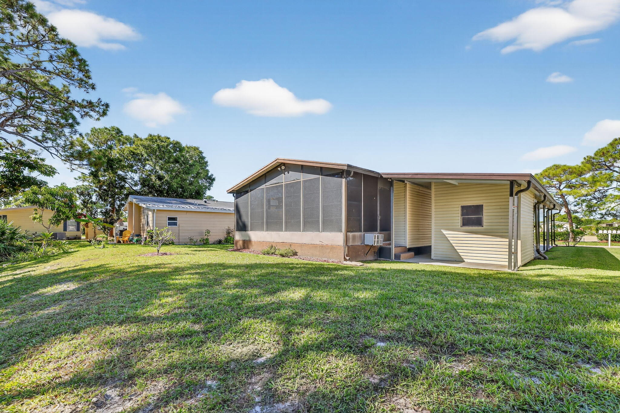 Savanna Club - Residential