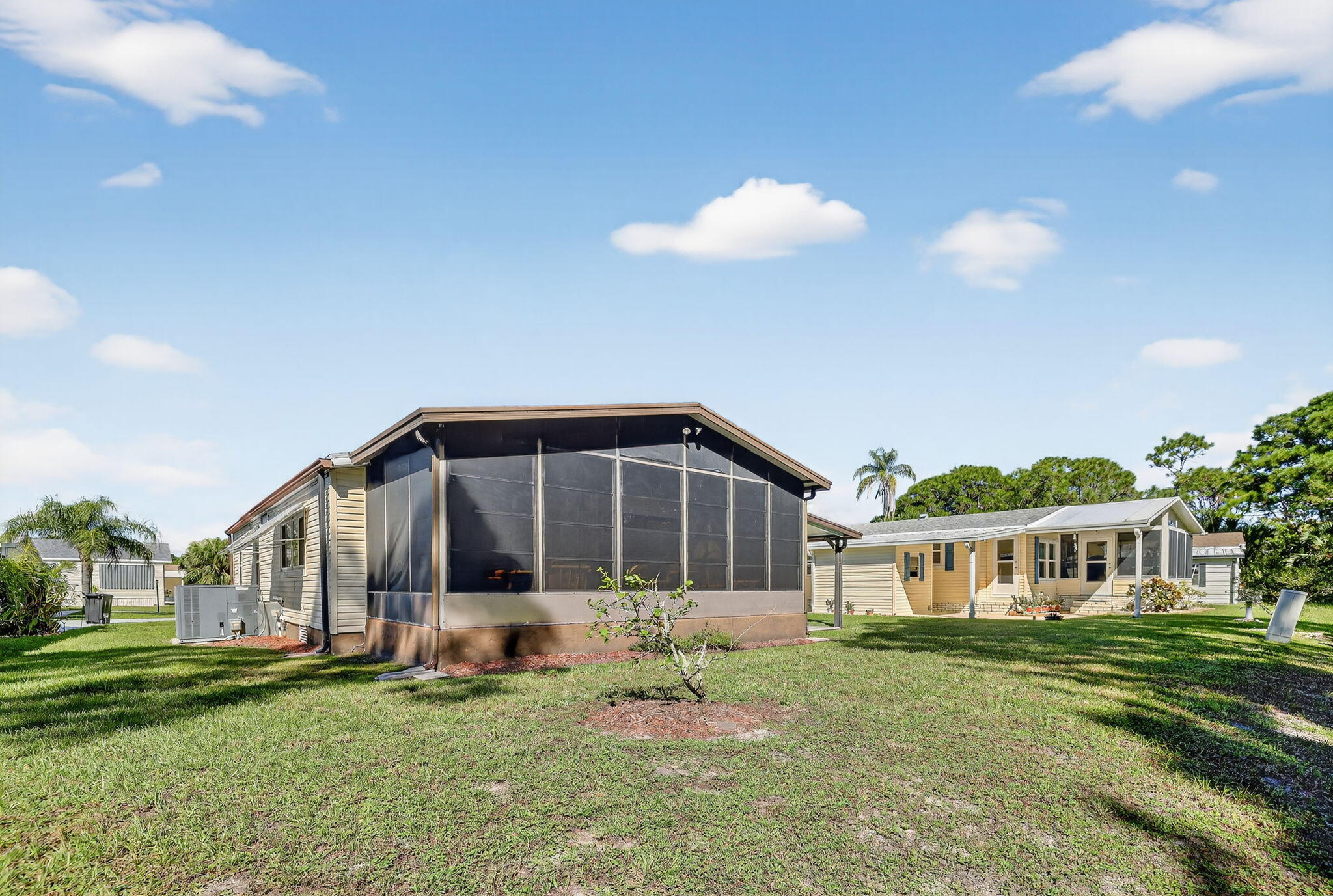 Savanna Club - Residential