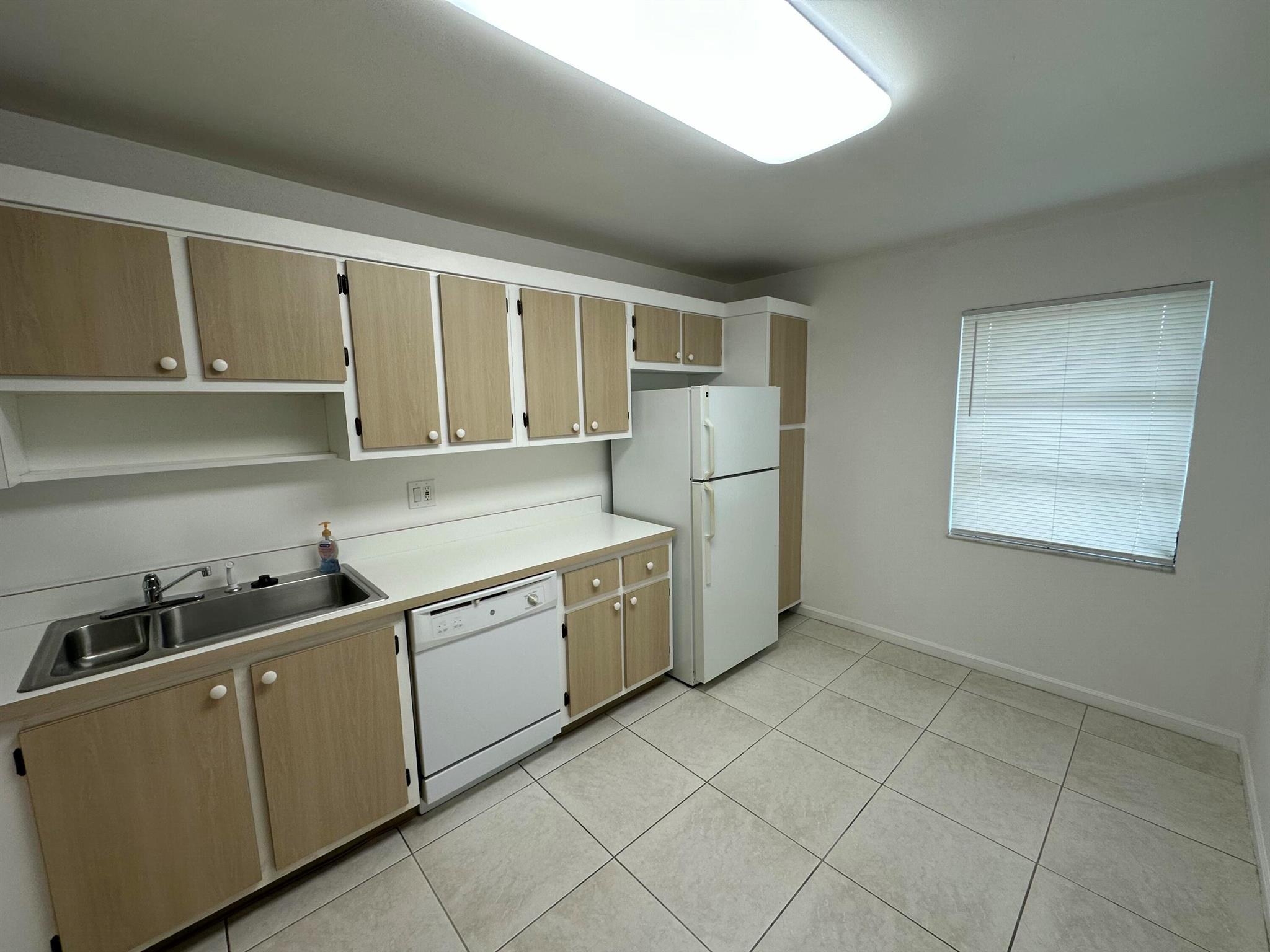 5775 W Fernley Drive W 112