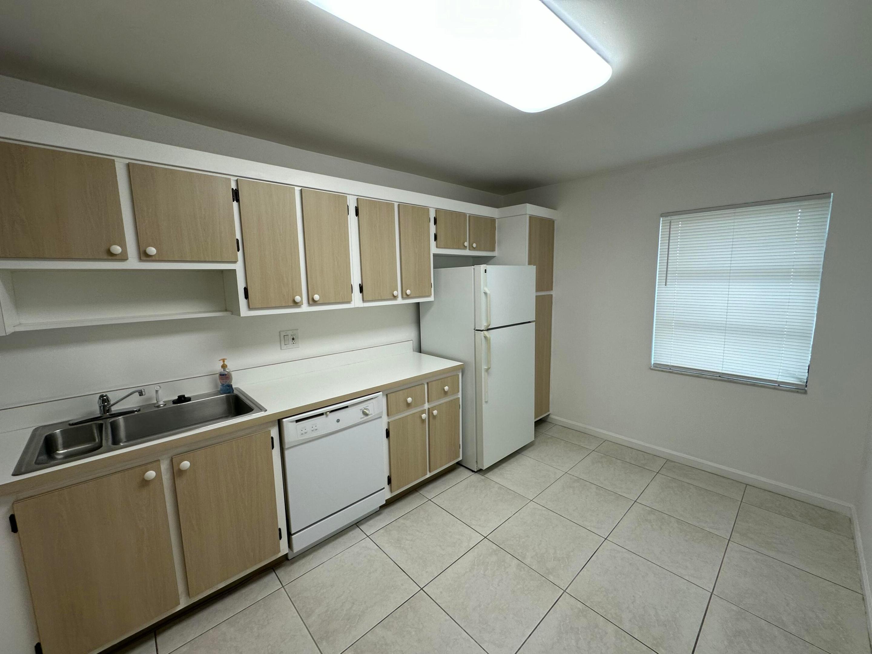 5775 W Fernley Drive W 112