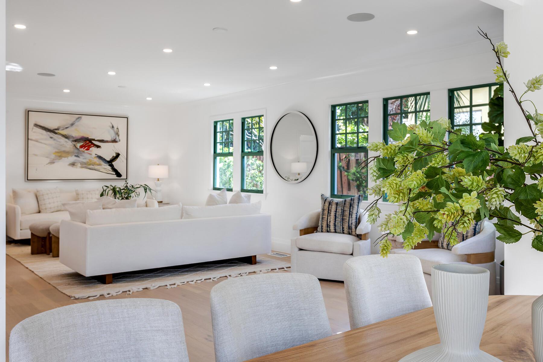 JEANETTE COURT - Residential