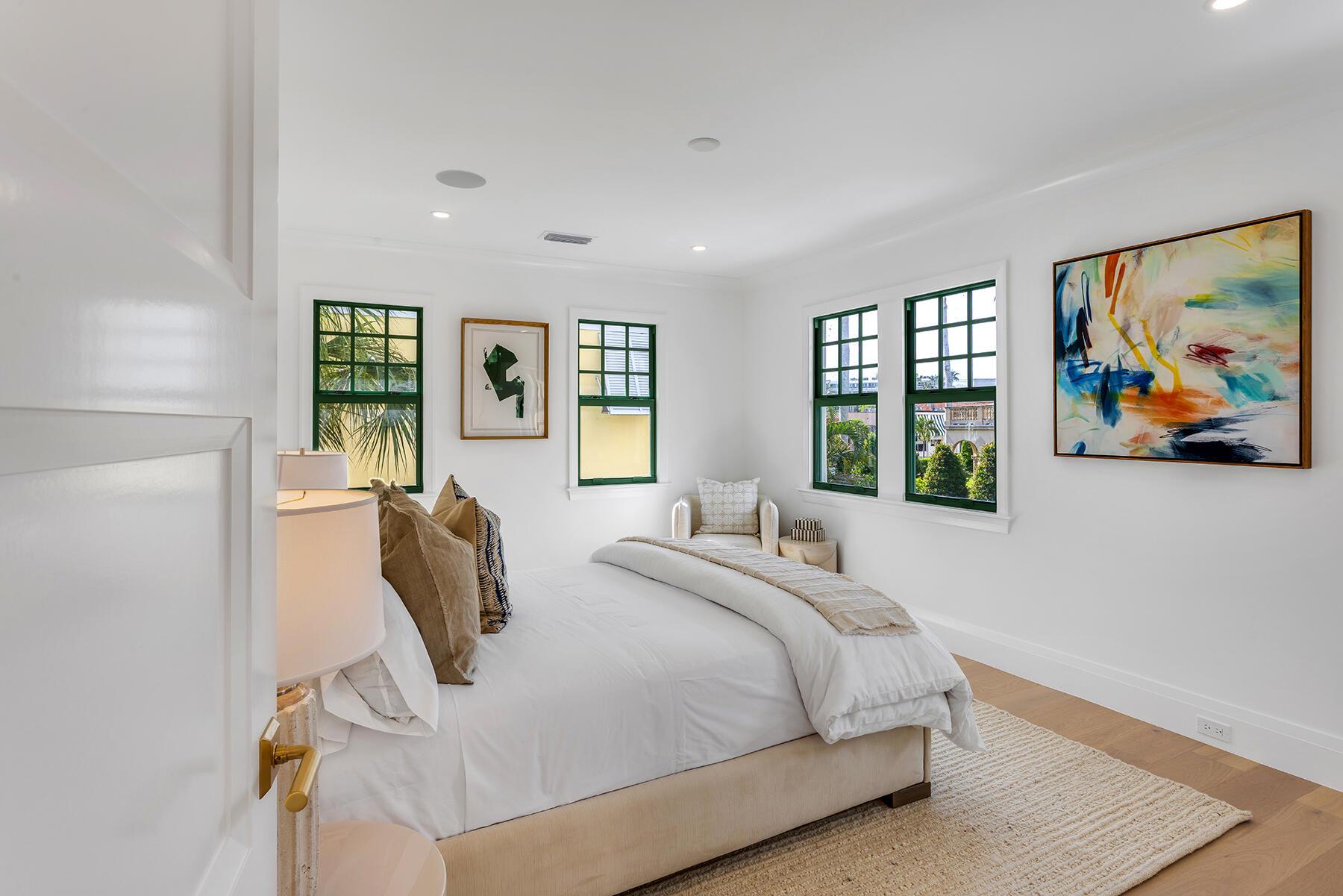 JEANETTE COURT - Residential