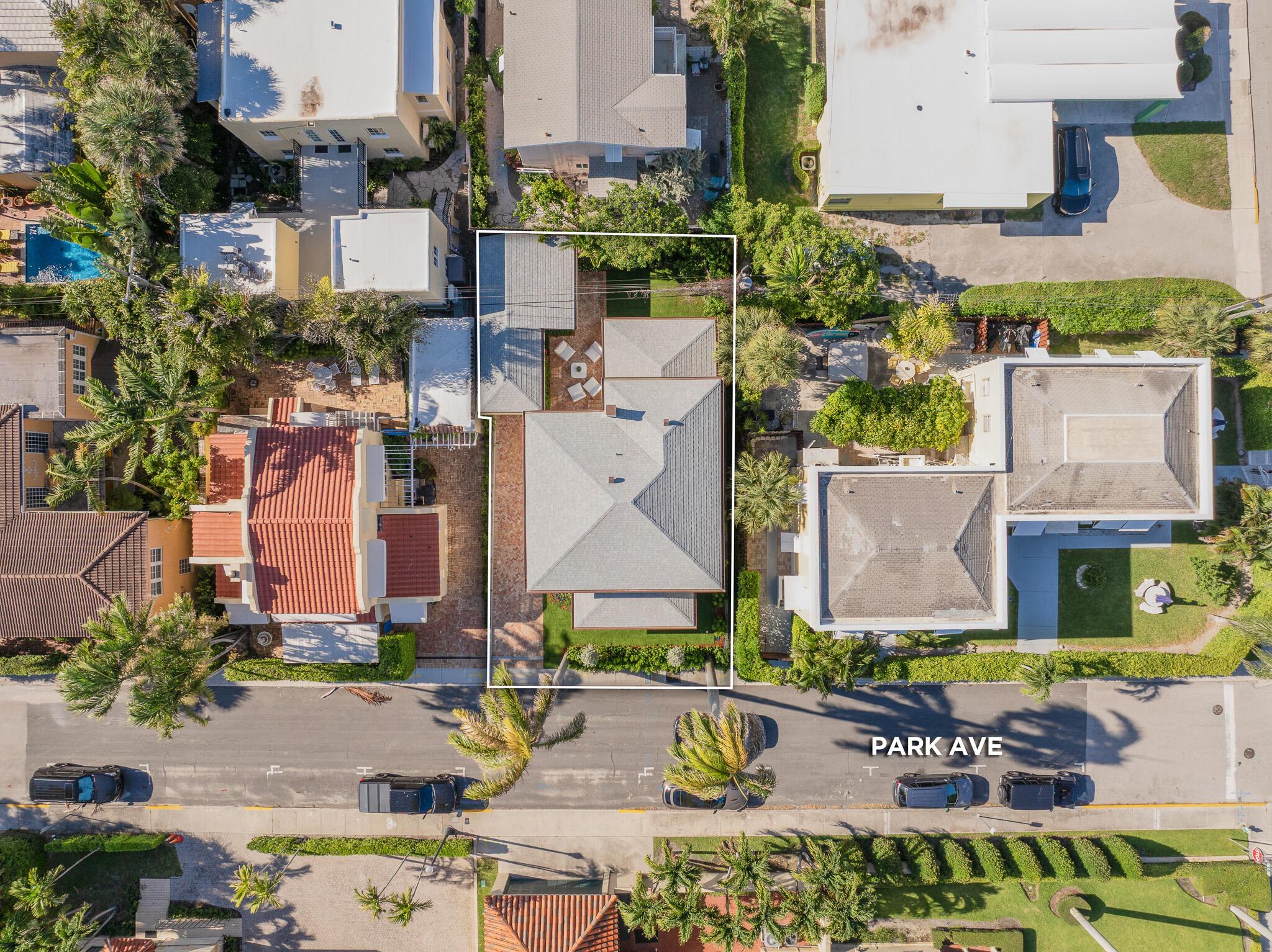 JEANETTE COURT - Residential
