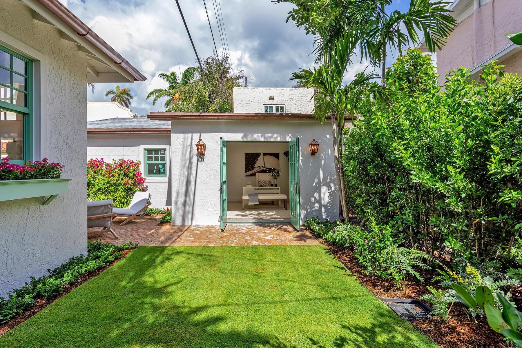 JEANETTE COURT - Residential