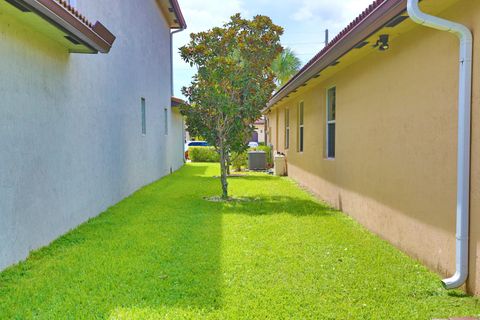 Tiny photo for 7171 Prudencia Drive, Lake Worth, FL 33463 (MLS # B26050482)