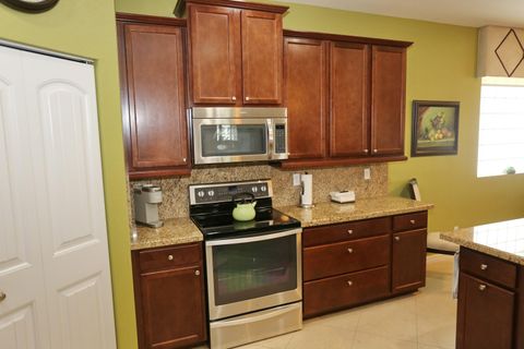 Tiny photo for 7171 Prudencia Drive, Lake Worth, FL 33463 (MLS # B26050482)