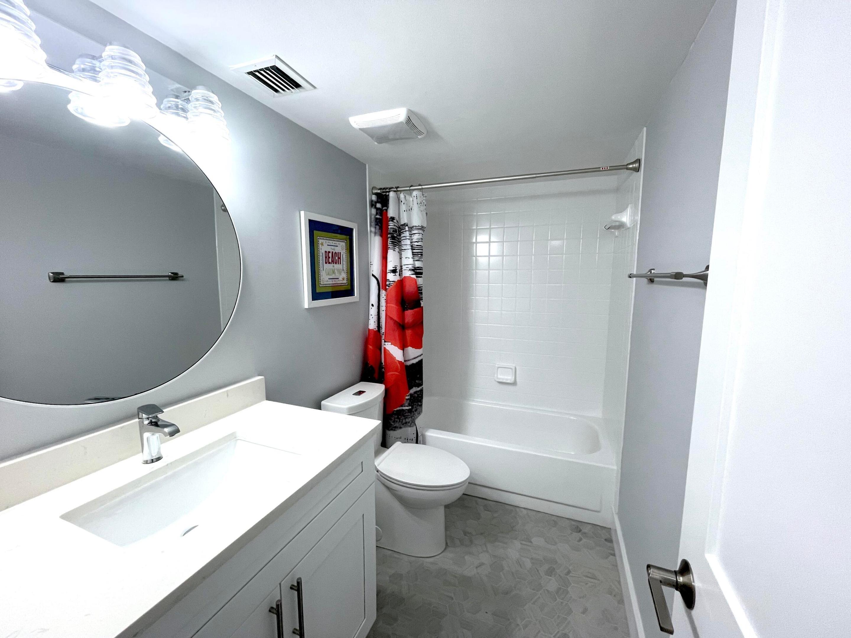 PINEWOOD CONDOS - Residential Lease