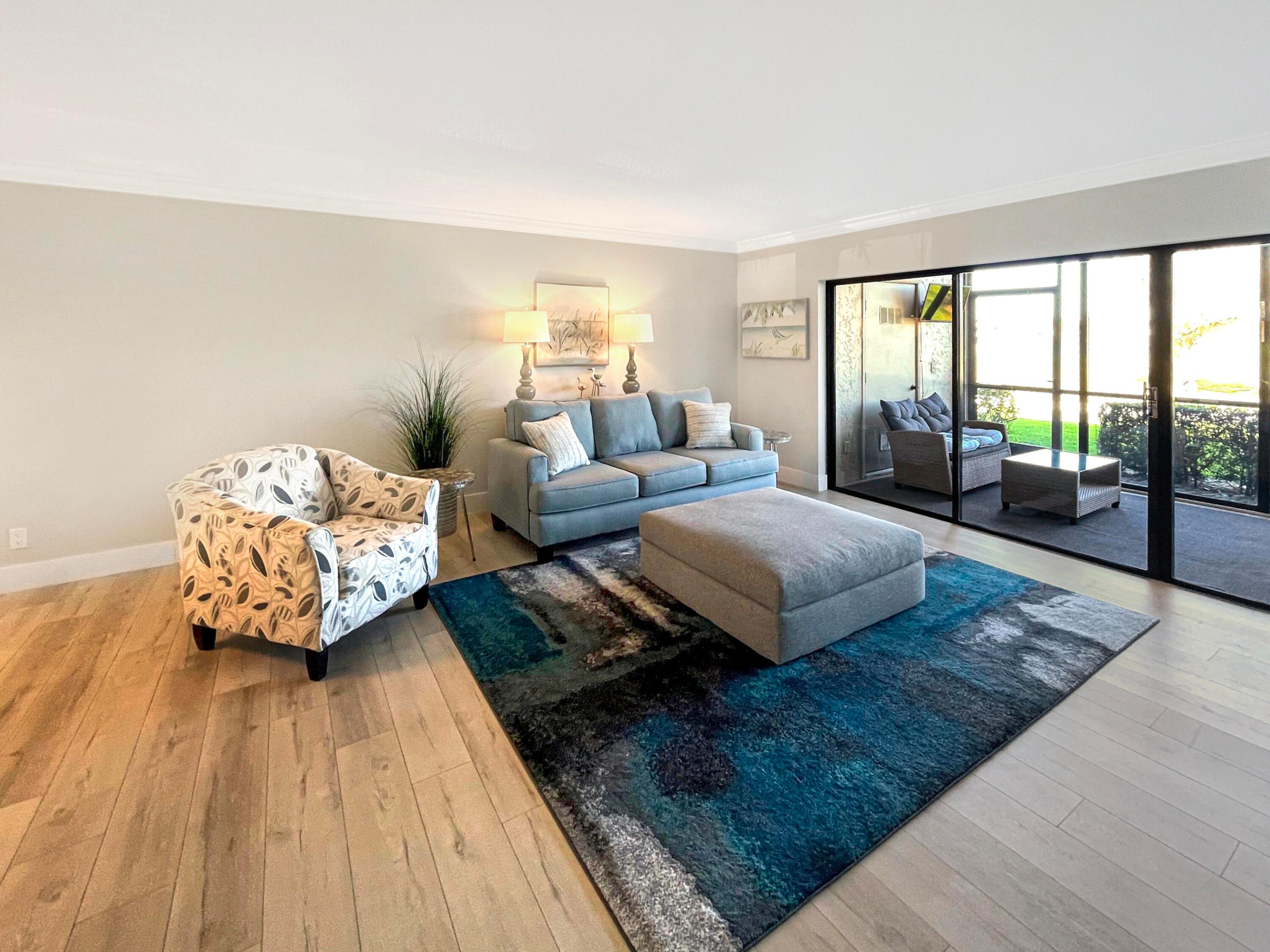 PINEWOOD CONDOS - Residential Lease