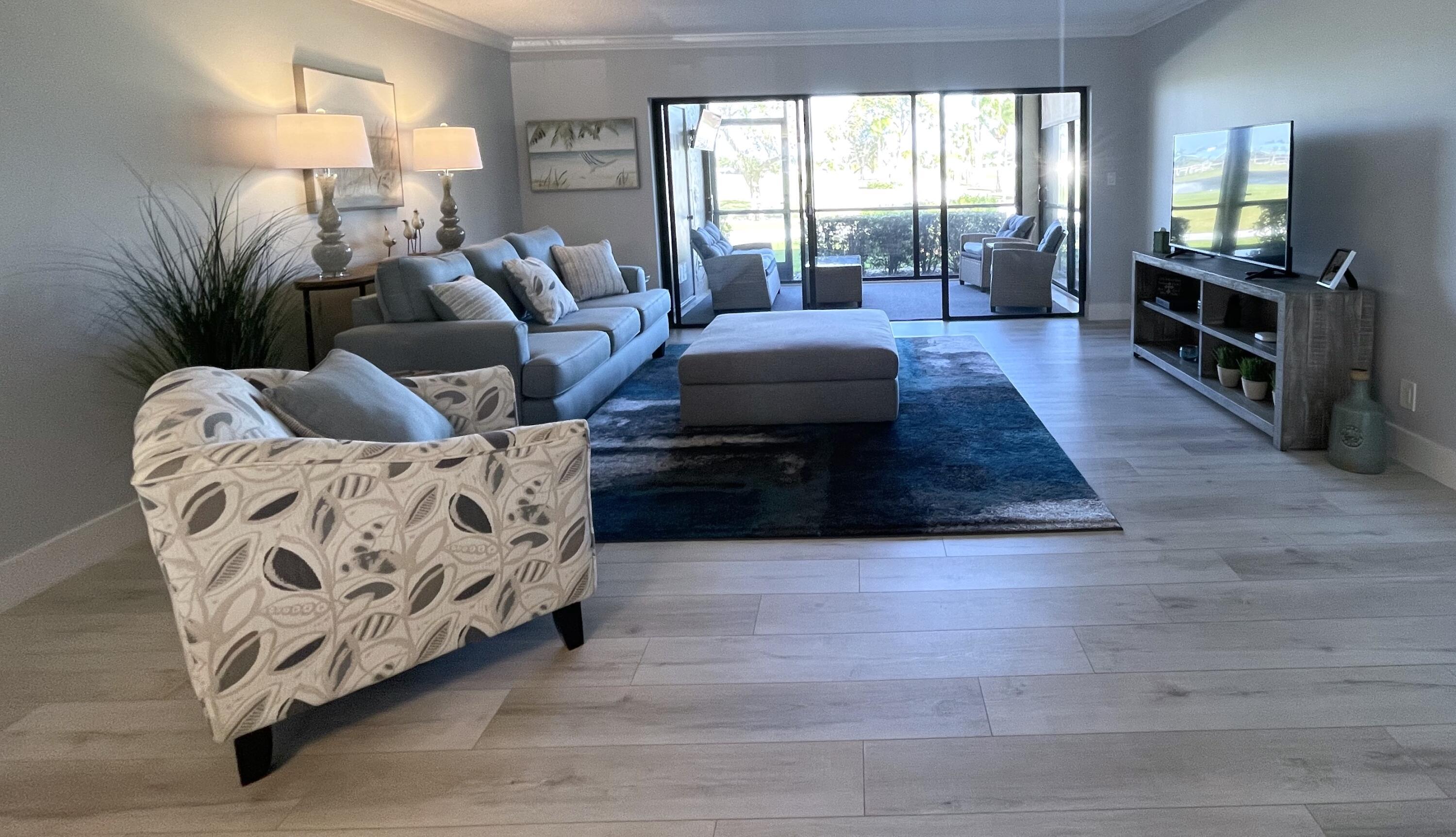 PINEWOOD CONDOS - Residential Lease