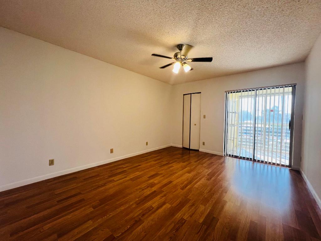 POINCIANA LAKES CONDO - Residential Lease