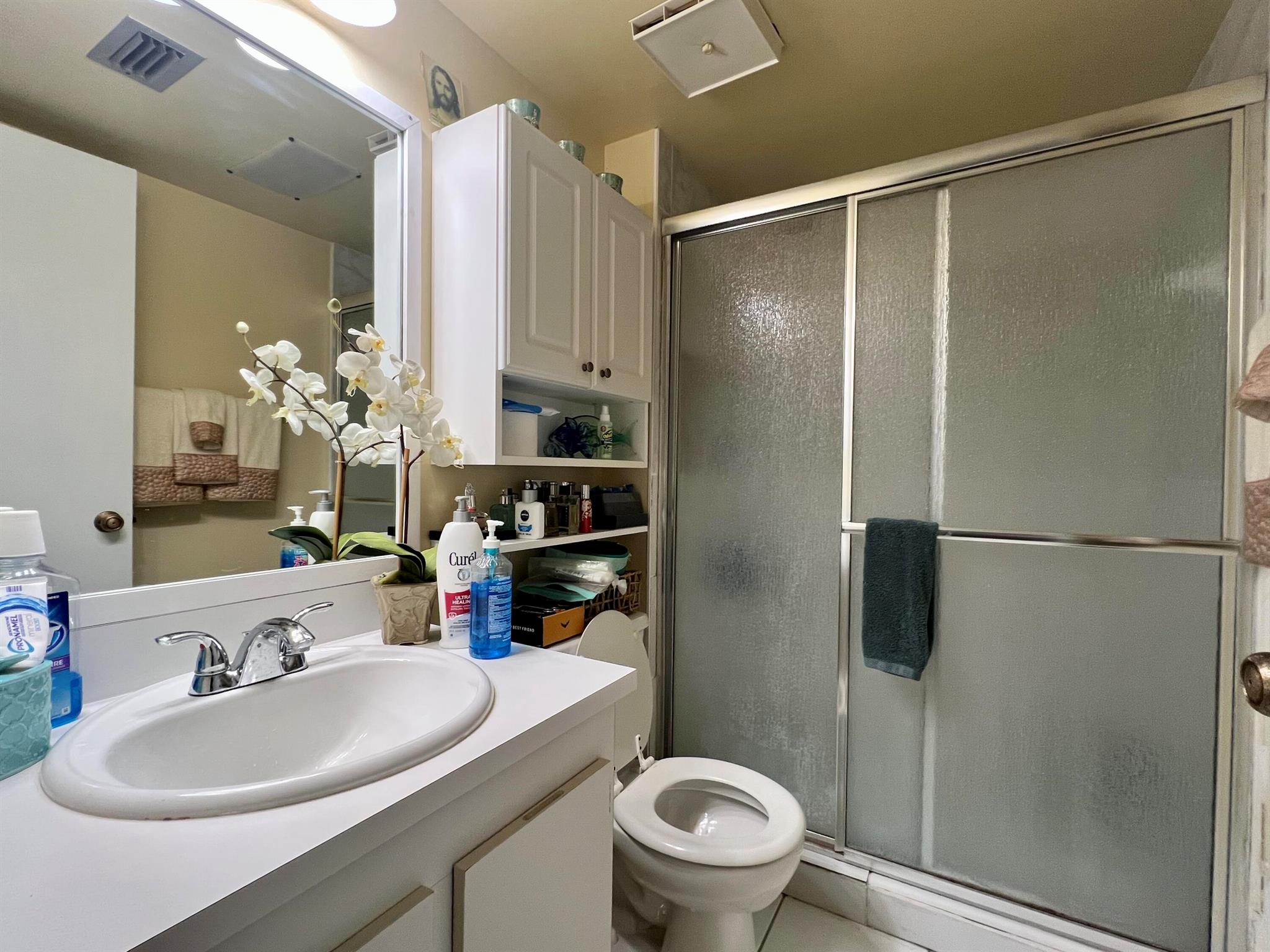 POINCIANA LAKES CONDO - Residential Lease