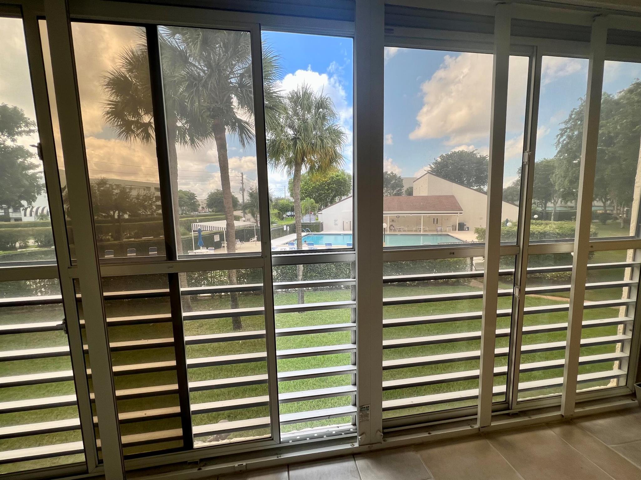 POINCIANA LAKES CONDO - Residential Lease