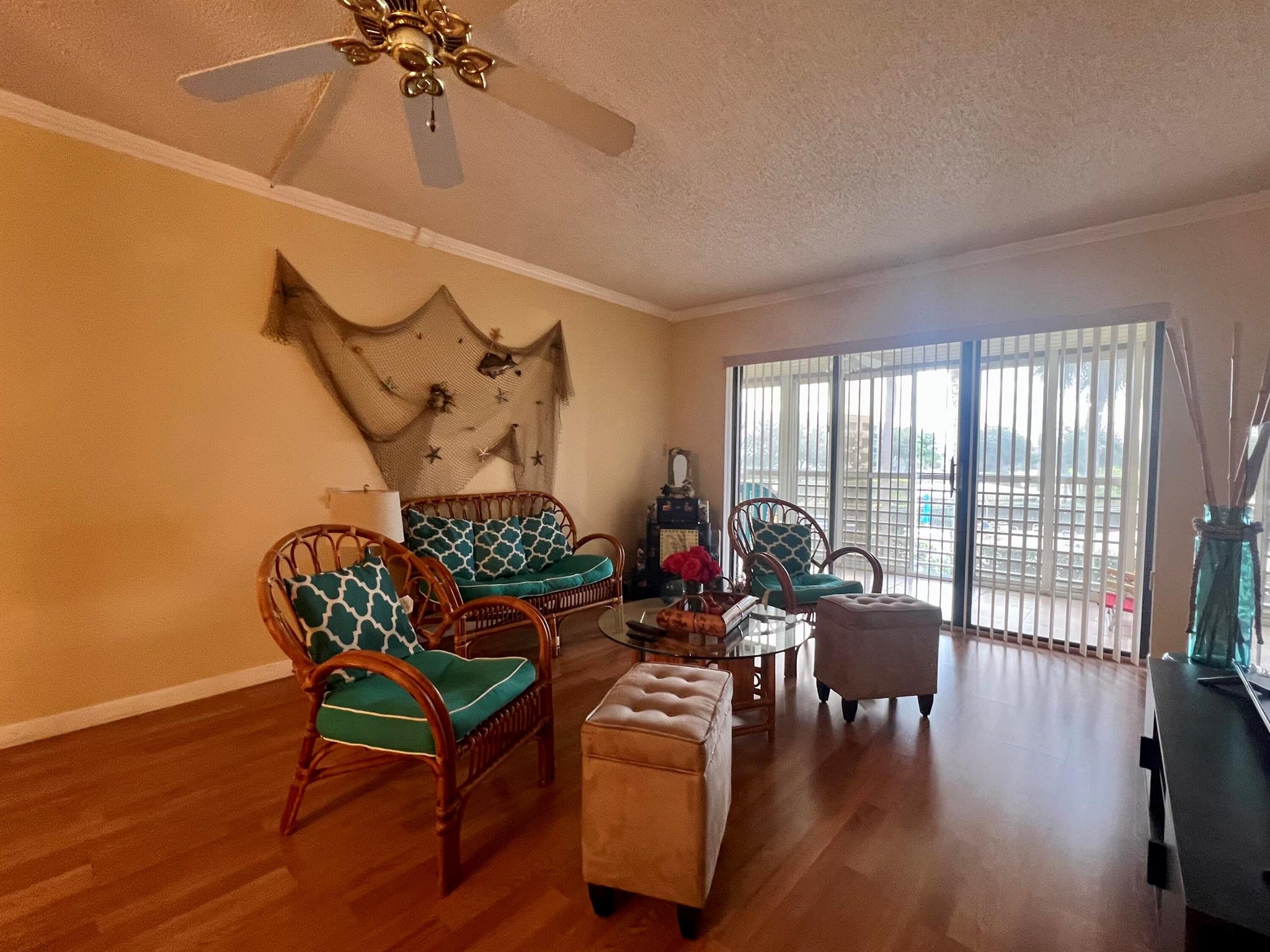 POINCIANA LAKES CONDO - Residential Lease