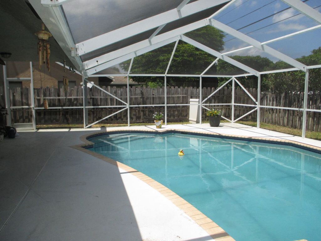 Photo of 524 Indigo Avenue, Wellington, FL 33414 (MLS # R10978086)